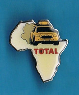 PIN'S //  ** RALLYE RAID / PARIS DAKAR / TOTAL ** - Rallye