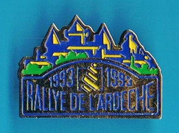 1 PIN'S //  ** RALLYE DE L'ARDÈCHE / 1993 ** - Rallye