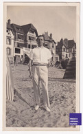 Coutainville / Manche - Photo 1932 6,5x11cm Plage Homme Front De Mer Villa Mode Années 1930 Agon 30 A80-22 - Lugares