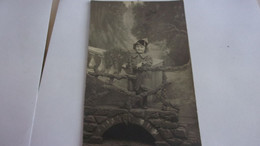 WWI Carte Photo.Kind In Uniform.Enfant En Uniforme.Child In Uniform 191 4 CANTINIERE FILETTE - Guerre 1914-18