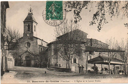 BEAUMES DE VENISE (84) - L'EGLISE ET LE LAVOIR PUBLIC - Beaumes De Venise