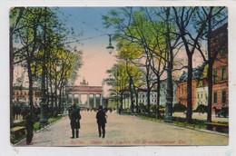 1000 BERLIN, Unter Den Linden, Brandenburger Tor, Droschken, Belebte Szene, 1916, Kl. Druckstelle - Mitte