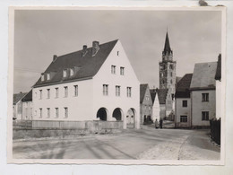 8430 NEUMARKT / Oberpfalz, Blick In Die Hallertorstrasse, Im Vordergrund Innungskrankenkasse, Photo 17,5 V 12,7 Cm - Neumarkt I. D. Oberpfalz