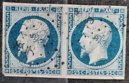 France 1852 Louis-Napoléon N°10 En Paire  Ob Le Timbre De Droite A Une Petite Fente   Cote 120€ - 1852 Louis-Napoleon