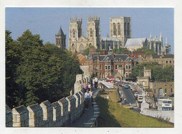 AK 075717 ENGLAND - York - Minster From City Walls - York