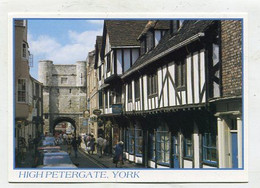 AK 075718 ENGLAND - York - High Petergate - York