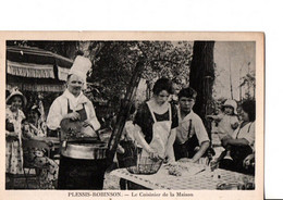 Delcampe - PLESSIS-ROBINSON. -  Le Cuisinier De La Maison.  Très Animé.  ETAT NEUF.  Voir SCANS Recto-verso - Restaurants