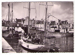 GF (22) 361, Paimpol, Les Tirages Modernes 47, Un Coin Du Port - Paimpol