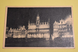 Carte Postale - Belgique - Bruxelles - Illumination De La Grand Place - Circulé 1955 + Timbre Taxe - Chocolat Martougin - Brüssel Bei Nacht