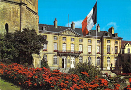 14 - Bayeux - L'Hôtel De Ville - Bayeux