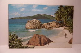 SEYCHELLES  - Anse Patate - La Digue - Seychelles