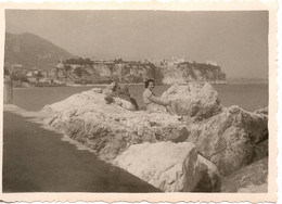 VU SUR LE ROCHER De Monaco C.1930 De La Plage De CAP D AIL ?  Photo 7x10cm - Places