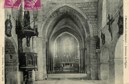 Machault * Intérieur De L'église Du Village - Autres & Non Classés