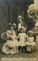 Mgr Le Duc & Mme La Duchesse De Vendôme Et Les Princesses * Carte Photo * Royalty Royauté Histoire - Familles Royales