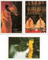 3 CPM  ( Postcard) - Thailand Moine Lavant Sa Robe  & Ayutthaya  * Bhoutan Moines Monastère De Xialu - Bouddhisme