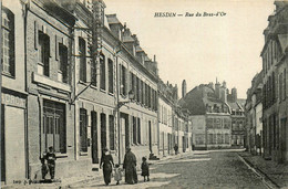 Hesdin * La Rue Du Bras D'or * Villageois - Hesdin