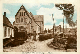 Heuchin * Rue Chemin Et Vue Sur L'église Du Village - Andere & Zonder Classificatie