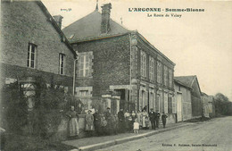 Somme Bionne * La Route De Valmy * Villageois - Autres & Non Classés