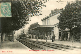 Dormans * Intérieur De La Gare Est * Arrivée Du Train * Ligne Chemin De Fer - Dormans