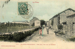 Valence D'albigeois * Une Rue * Vue Sur Le Couvent * Villageois - Valence D'Albigeois