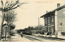 Réalville * La Gare De La Commune * Le Train * Ligne Chemin De Fer - Realville
