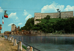 HUY-SUR-MEUSE - Citadelle Et Collégiale , Téléphérique - Hoei