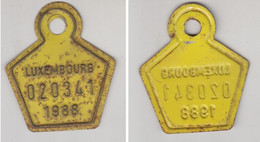 BELGIQUE (Luxembourg) - PLAQUE DE VELO 1988 - Number Plates