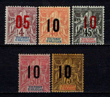 Anjouan - 1912 -  Type Sage  Surch  - N° 21/26/27/28/29  -  Neuf * - MLH - Unused Stamps