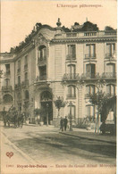 Royat Les Bains * Rue Et Entrée Du Grand Hôtel Métropole * Attelage Diligence - Royat