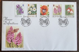 ILE DE MAN Fleur, Fleurs, Flower, Flor, Roses. Yvert 813/17 FDC, Enveloppe 1 Er Jour. Papillons En Thème Secondaire - Rozen