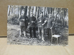 GUERRE 1914-18 Carte Photo Camp De Prisonniers De FRIEDRICHSFELD Groupe De Prisonniers - Guerra 1914-18