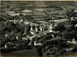 Plouha * Vue Aérienne Sur La Chapelle De Kermaria An Isquit Et Le Village - Plouha