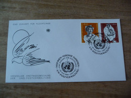 (6) UNITED NATIONS -ONU - NAZIONI UNITE - NATIONS UNIES *   FDC 1984  * Refugees" W./postmark - Covers & Documents