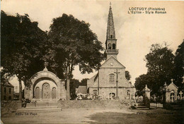 Loctudy * La Place De L'église Et Le Cimetière - Loctudy