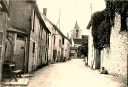 Colombey Les Deux églises * Carte Photo * Une Rue Du Village * Photo BOTREL - Colombey Les Deux Eglises