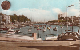 44  - Carte Postale Semi Moderne Dentelée De   LE POULIGUEN   Ensemble Du Port - Le Pouliguen