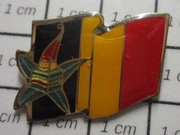 3222 Pin's Pins / Beau Et Rare / THEME : JEUX OLYMPIQUES / ALBERTVILLE 92 MASCOTTE + DRAPEAU BELGIQUE - Jeux Olympiques