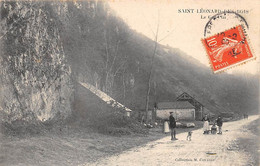 Saint Léonard Des Bois          72          Le Gué Pelard.  Garde Chasse Ou Champêtre           (voir Scan) - Saint Leonard Des Bois