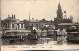 Bateau - Sous Marin - "LUDION" à L'éclusage - DUNKERQUE - Sottomarini