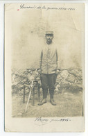 Carte Photo Militaria - Soldat En 1916  Baïonnette, Casque, Uniforme - Uniforms