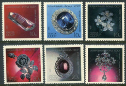SOVIET UNION 1971 Diamond Jewellery  MNH / **.  Michel 3950-55 - Unused Stamps
