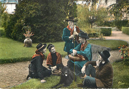 FOLKLORE - SCENES ET COSTUMES D AUVERGNE - 88 - Musique