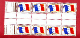 Timbres De Franchise Militaire - Type Drapeau N° 13 - Bloc De 8 Timbres Avec Bandes Intercalaires - Francobolli  Di Franchigia Militare