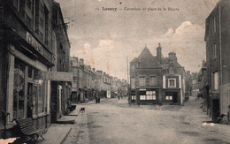 Lassay Les Châteaux (Mayenne) Carrefour Et Place De La Pointe, Pâtisserie - Edition Grard - Carte N° 13 - Lassay Les Chateaux