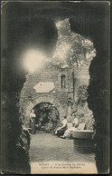 CP 63 Royat - A La Grotte Du Chien-Cour Et Vieux Mur Romain - Royat