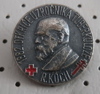 Dr. Robert Koch  Red Cross Tuberculossis Yugoslavia Badge Pin - Médical