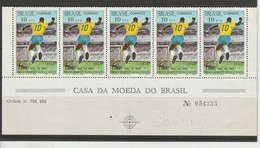 Brésil 1969 Football Pelé 914 En Bande 5 Bas De Feuille ** MNH - Nuevos