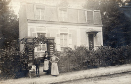 VILLA SAINT HUBERT   -  Carte Photo  -  Carte Adressée à Paris - Ile-de-France