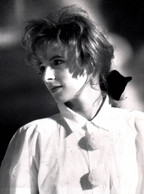 Photographie MYLENE FARMER  Artiste Photo Noir Et Blanc Origine ?   Format 175  X 240 - Non Classés