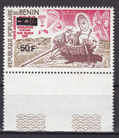 BENIN 1982 MICHEL 301 50F /100F - OPERATION VIKING SUR MARS ESPACE SPACE SATELLITE - OVERPRINT SURCHARGE OVERPRINTED MNH - Bénin – Dahomey (1960-...)